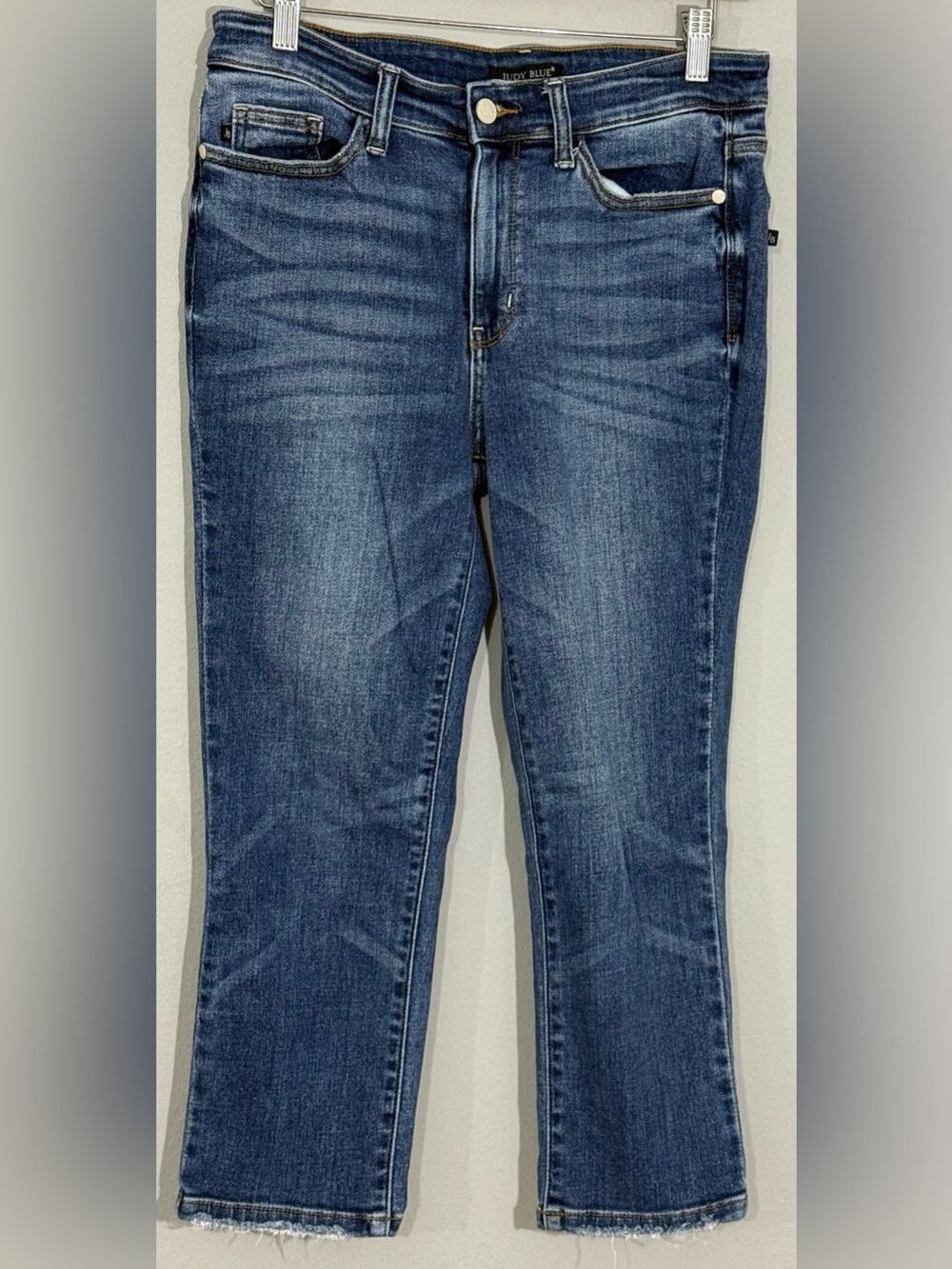Judy Blue Skinny Fit Capri Jeans Womens 7/28 Medium Wash Raw Hem Stretch Denim